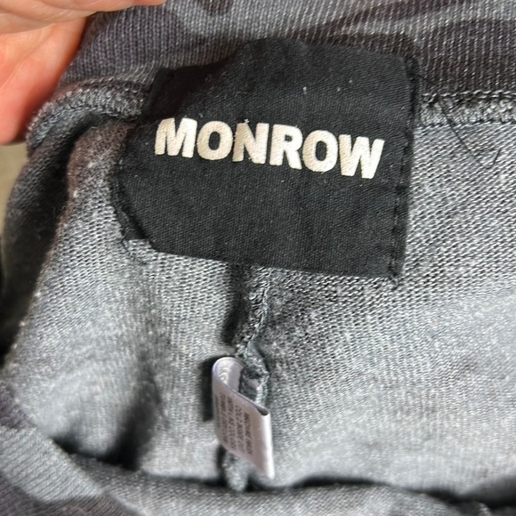 Monrow Camo Print Joggers Size M - Picture 3 of 10